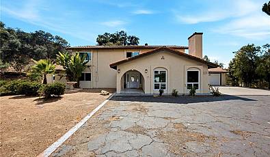 3110 Stoney Oak
