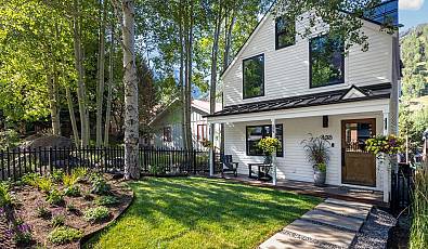 438 W Columbia Avenue