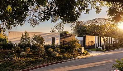 500 Chalette Drive