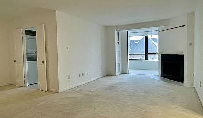 195 St Patrick Street Unit 704B