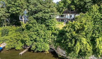 817 Farwell Drive, Maple Bluff