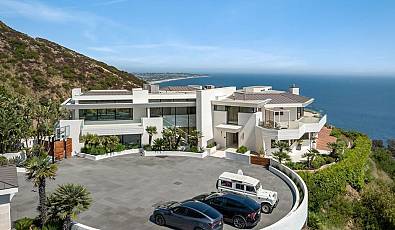 4310 Encinal Canyon Road