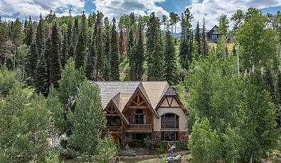 102 Double Eagle Way