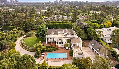 1006 N Crescent Drive