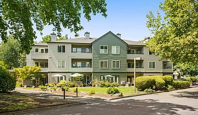 4980 S LANDING Dr 301