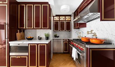 BEST IN CLASS SUTTON PLACE HOME