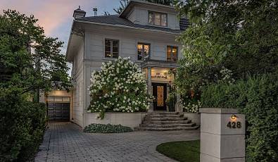 428 Russell Hill Road