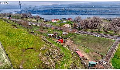 9279 Highway 14