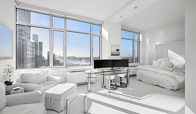 635 W 42ND Street # 45G