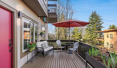 724 Nw WESTOVER Cir