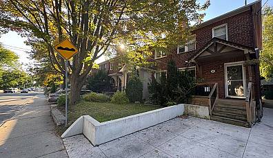 569 Soudan Avenue