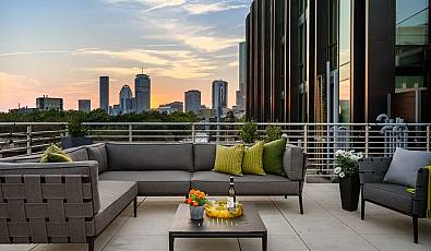 140 Shawmut 4C