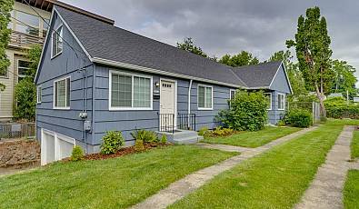 3921 Se BOISE St