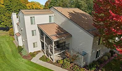 9910 Sw TRAPPER Ter