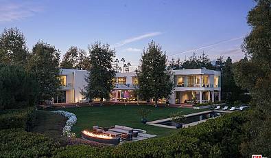 652 Chautauqua Blvd