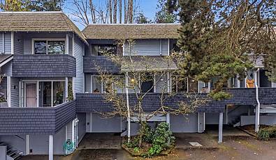 19727 Nw QUAIL HOLLOW Dr