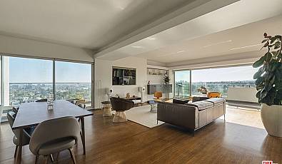 838 N Doheny Dr
