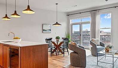566 Columbus Ave 614