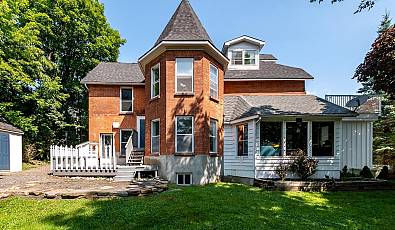 17 West Street N