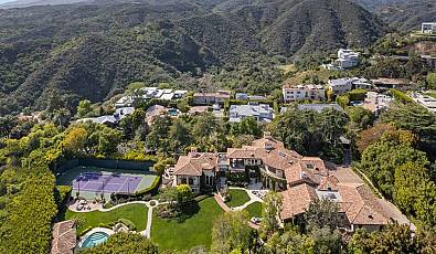 1550 Amalfi Drive