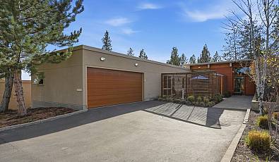 2207 NW Reserve Camp Court