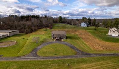 Gorgeous Farm Views with a private Horse Facility!