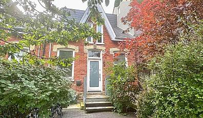 691 Richmond Street Unit Lower