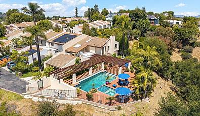 2528 Angelo Dr