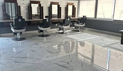 112 Lakeshore Road Unit 2