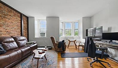 102 Appleton Street 4