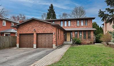 935 Red Pine Crescent