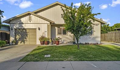 Well-Maintained Turlock Starter Home