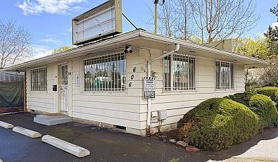 606 Se 148TH Ave