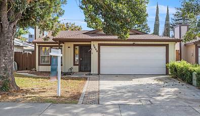 Updated & Charming, Little Modesto Home