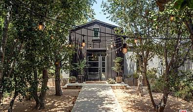 226 S Rimpau Blvd