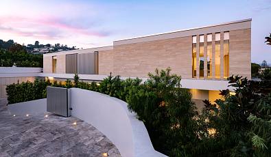 Property Spotlight: Modern Masterpiece in Prestigious Lower Bel Air 