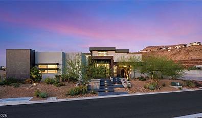 14 SANCTUARY PEAK Court