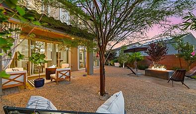 12 Cresta Villa Court