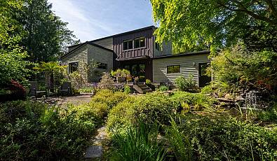 5565 WEE WILLIE Ln