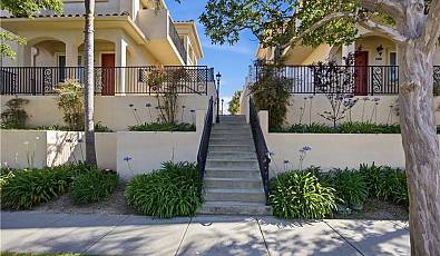 2142 Washington