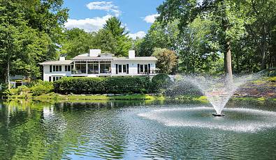 Wonderful Lakefront