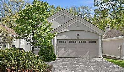 4-1095 Skyview Drive