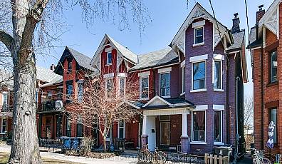 65 Lakeview Avenue