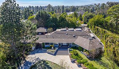 917 Oxford Way