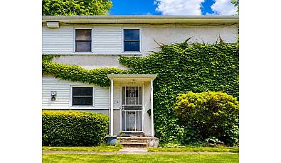1708 Ne 67TH Ave