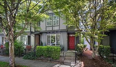 1112 Se ALIKA Ave
