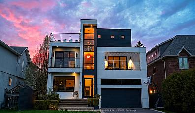 647 Montbeck Crescent