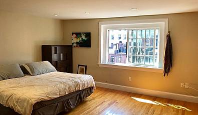 76 Commonwealth Ave 12