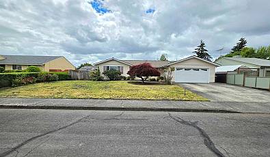 3651 Meadow Park Lp NE