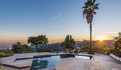 7940 Vulcan Dr